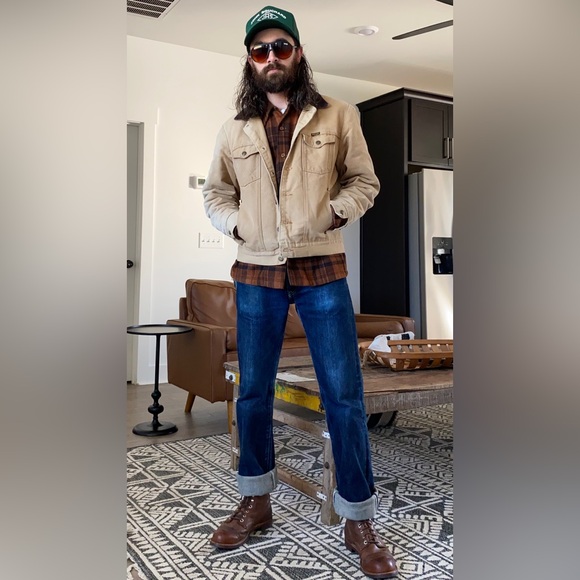 Meet your Posher, Zakk, I sell vintage, true vintage, modern upscale, denim, etc - Picture 8 of 10